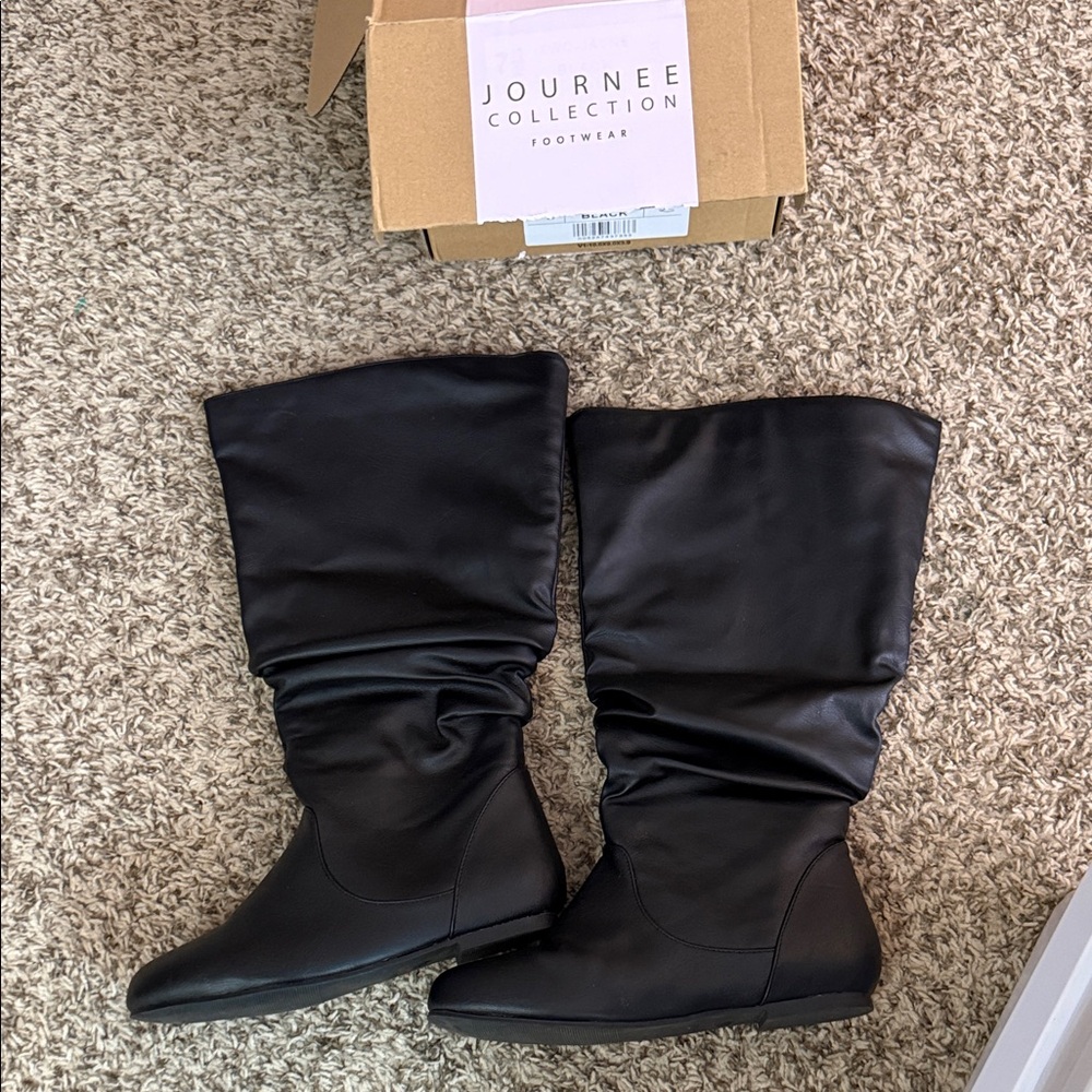 Journee Collection Jayne Women's Slouchy Black Boots
